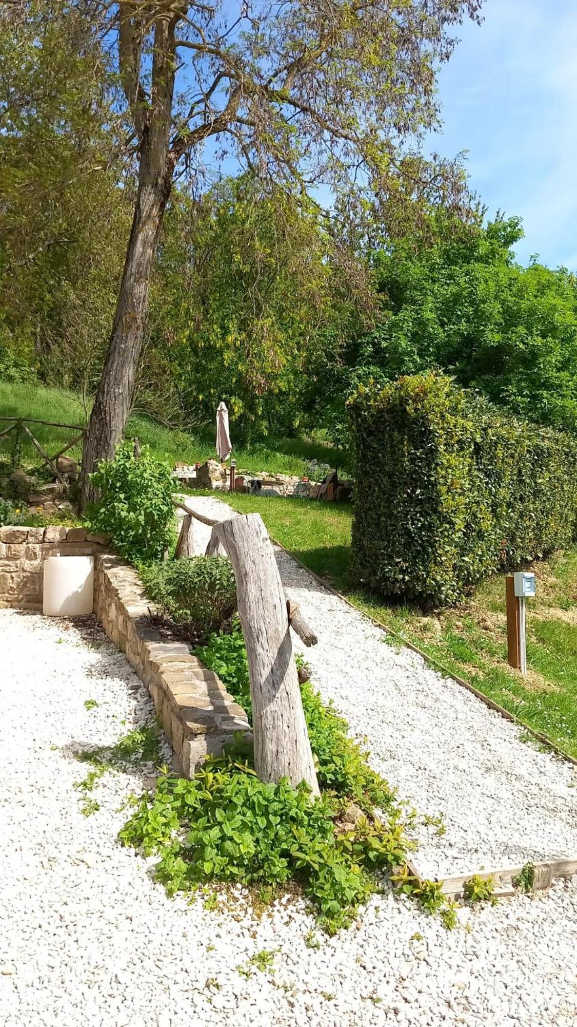 Agriturismo Montesalce Gubbio Exterior foto